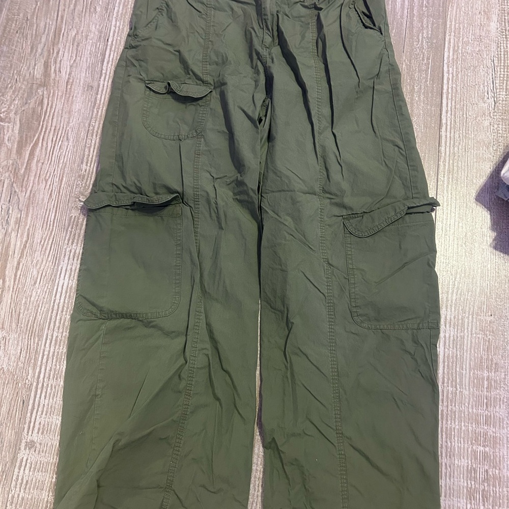 Women's Olive Cargo Pants